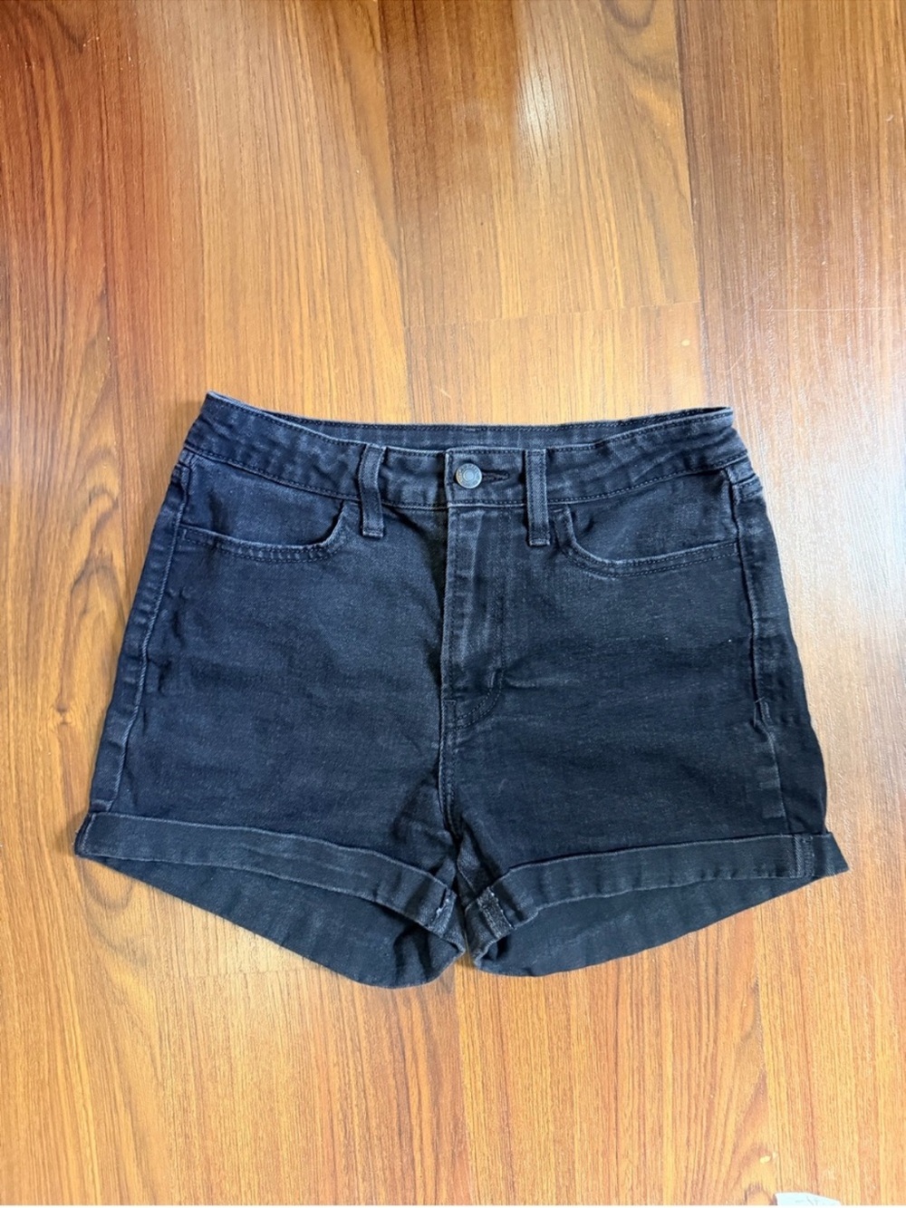 Old Navy High-Rise Black Denim Women’s Shorts Size 4